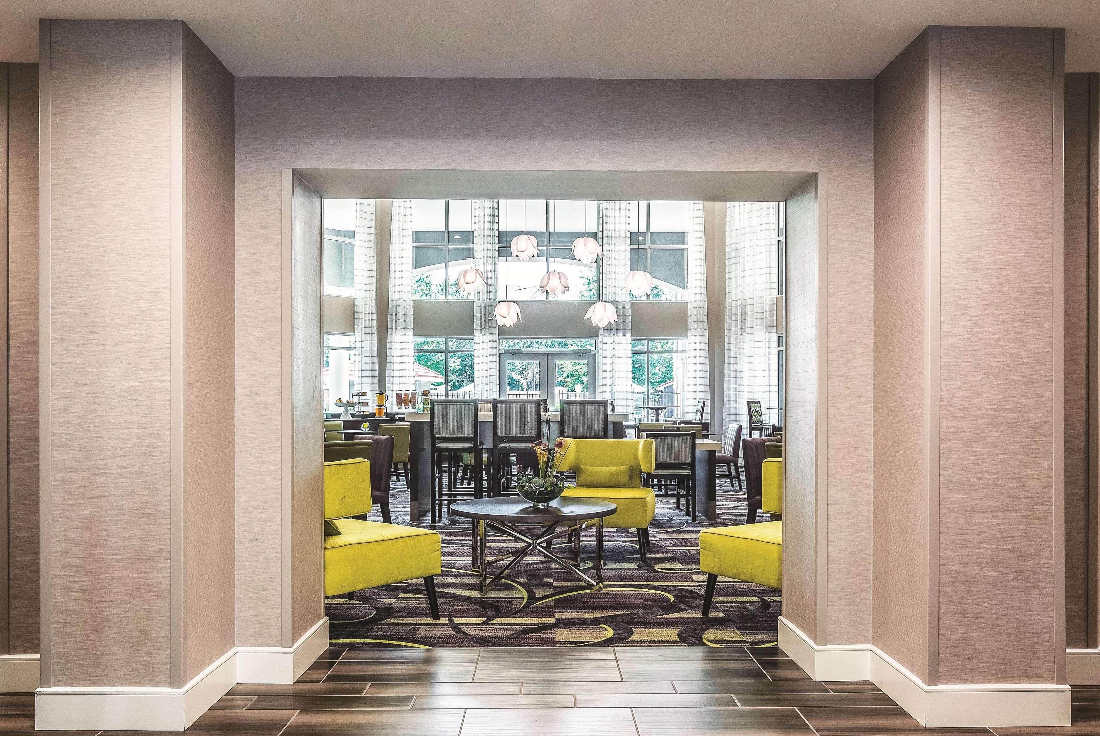 Отель La Quinta By Wyndham Atlanta Perimeter Medical Санди-Спрингс Экстерьер фото